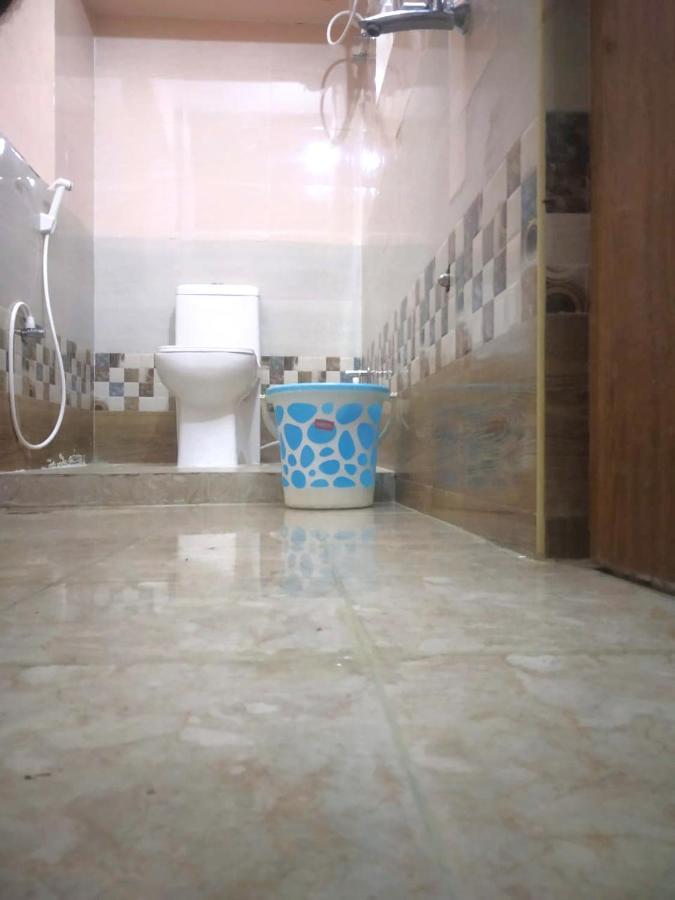 Sls Homestay - Luxury Ac Service Apartments 1Bhk, 2Bhk, 3Bhk - Direct Flyover To Alipiri Tirumala Gate - Walk To Ps4 Pure Veg Restaurants, Supermarkets - Near To National Highway & Padmavathi Amma Temple - Modular Kitchen, Living Room -Free Superfast Tirupati Extérieur photo