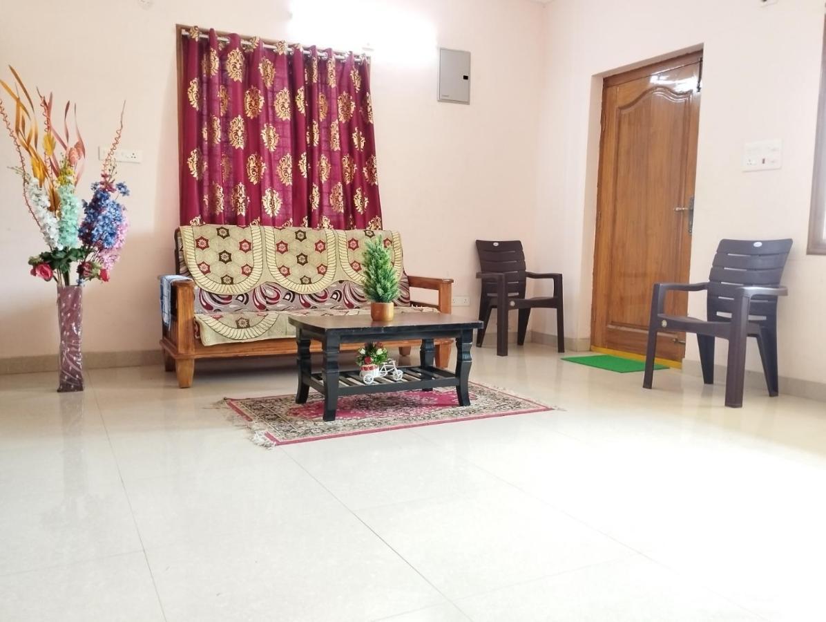 Sls Homestay - Luxury Ac Service Apartments 1Bhk, 2Bhk, 3Bhk - Direct Flyover To Alipiri Tirumala Gate - Walk To Ps4 Pure Veg Restaurants, Supermarkets - Near To National Highway & Padmavathi Amma Temple - Modular Kitchen, Living Room -Free Superfast Tirupati Extérieur photo